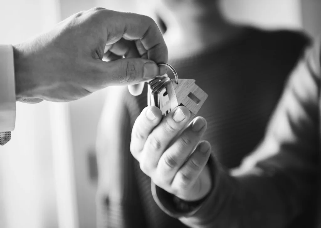 Imissão da Posse: O Que Fazer ao Comprar um Imóvel em Leilão com Ocupantes 1 Imissão da Posse de Imóvel de Leilão Ocupado